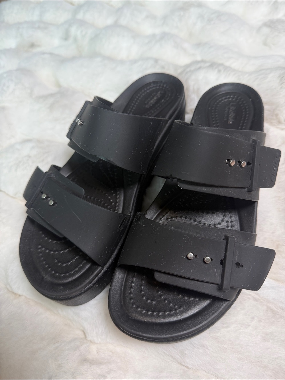 CROCS Brooklyn Buckle Low Wedge Sandals